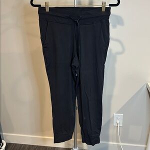 Lululemon Ready to Rulu Jogger Crop Black Size 6